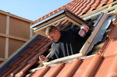 Pose de fenêtres de toit Velux à Trenal